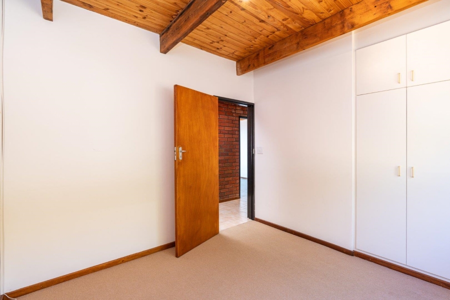 To Let 3 Bedroom Property for Rent in Bakoven Western Cape